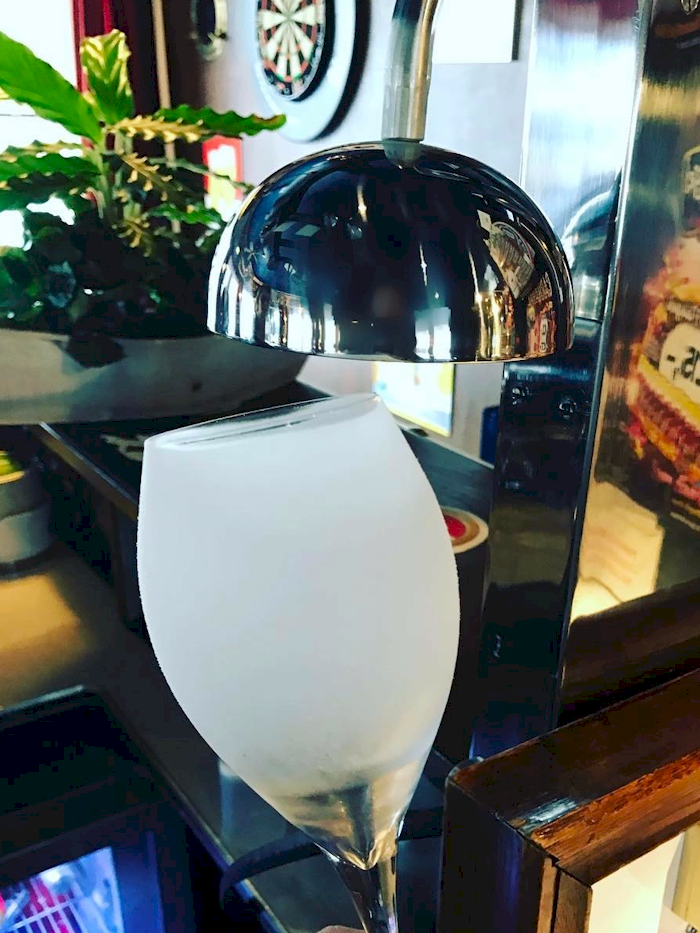 IJskoud glas